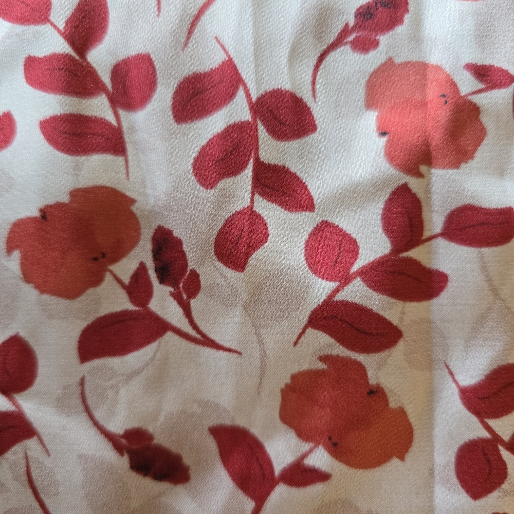 Floral Rust and Off-White Women's Shell - Picture 3 of 9